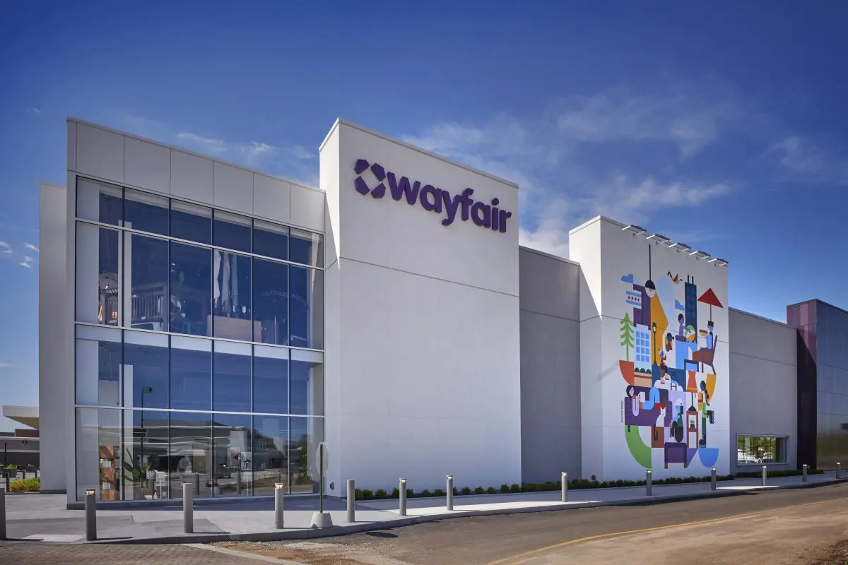 JT Magen Completes Wayfair’s First Store in Wilmette exterior